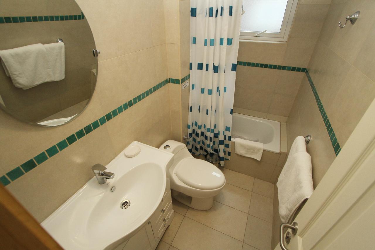 Dein Haus Hotel Y Departamentos Пуэрто-Варас Экстерьер фото