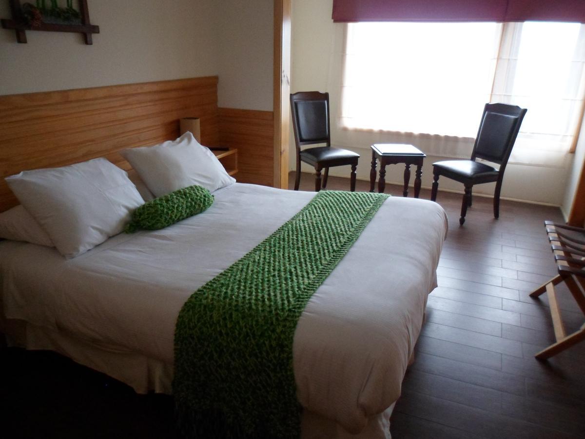 Dein Haus Hotel Y Departamentos Пуэрто-Варас Экстерьер фото
