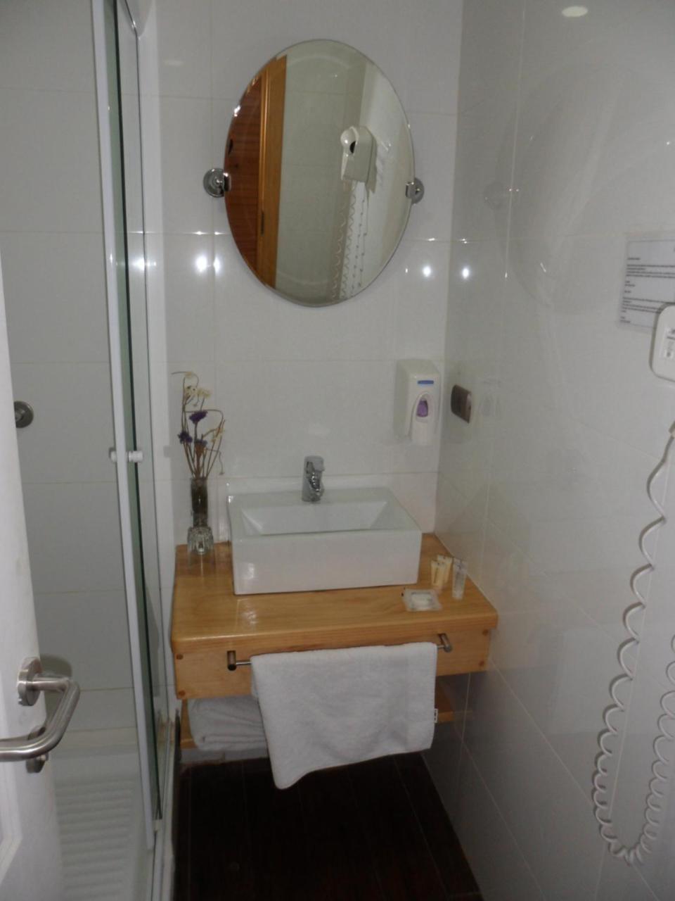 Dein Haus Hotel Y Departamentos Пуэрто-Варас Экстерьер фото