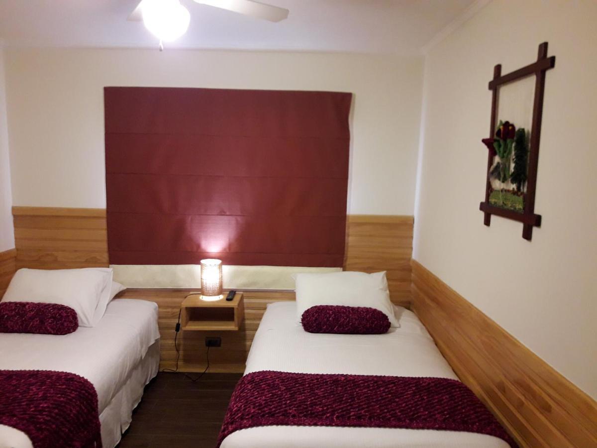 Dein Haus Hotel Y Departamentos Пуэрто-Варас Экстерьер фото